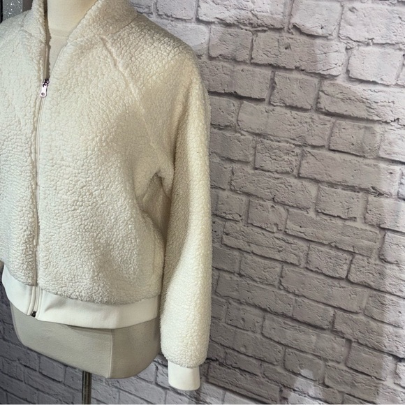Calia by Carrie Underwood Cream Sherpa Bomber Jacket Zip Front Size M - Picture 6 of 11